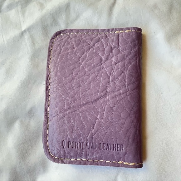 Portland Leather Goods Jellyfish Vertical Bifold Wallet - Picture 2 of 5